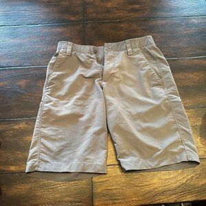 Under Armour golf shorts